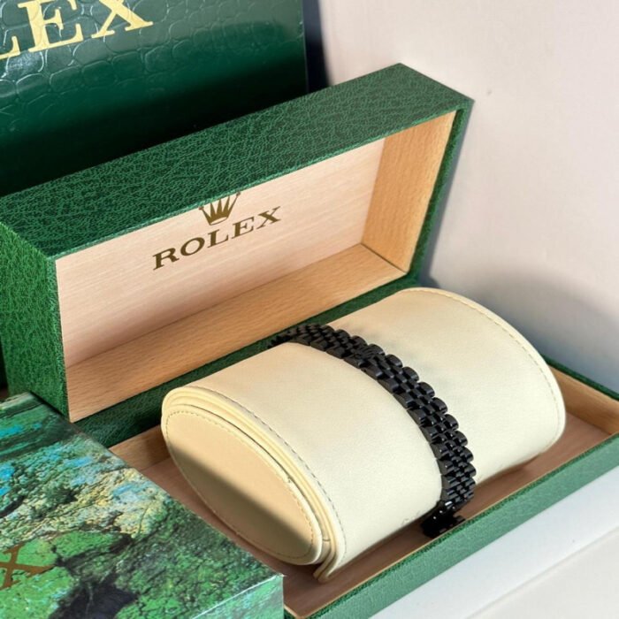 ⁦اسوارة من ماركة رولكس ROLEX⁩ - الصورة ⁦1⁩