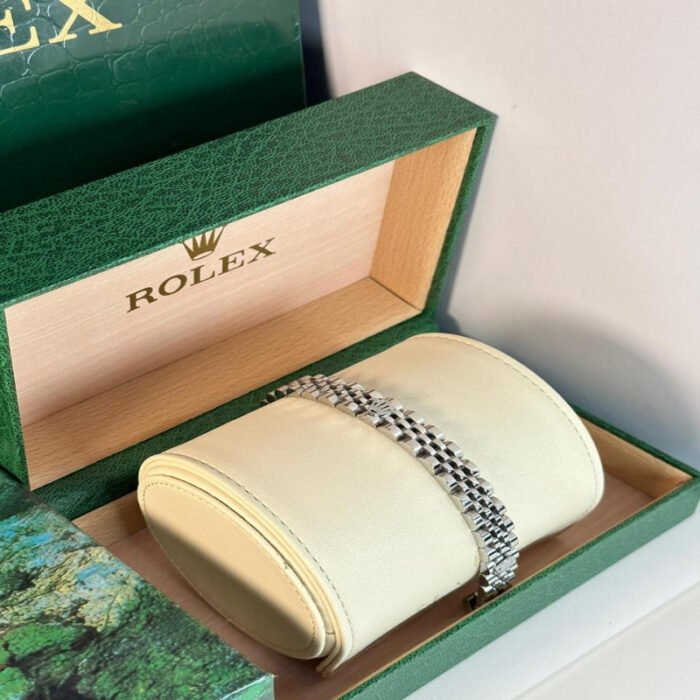 ⁦اسوارة من ماركة رولكس ROLEX⁩ - الصورة ⁦1⁩